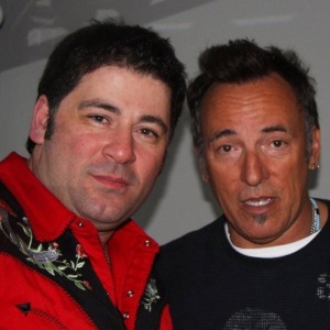 Sam Gross (left) next to his rock 'n' roll idol, the legendary Bruce Springsteen.